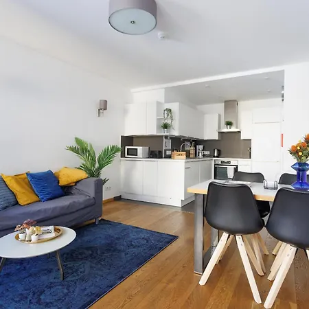 Spacious Group Apartment With Balcony Vienna Exterior photo